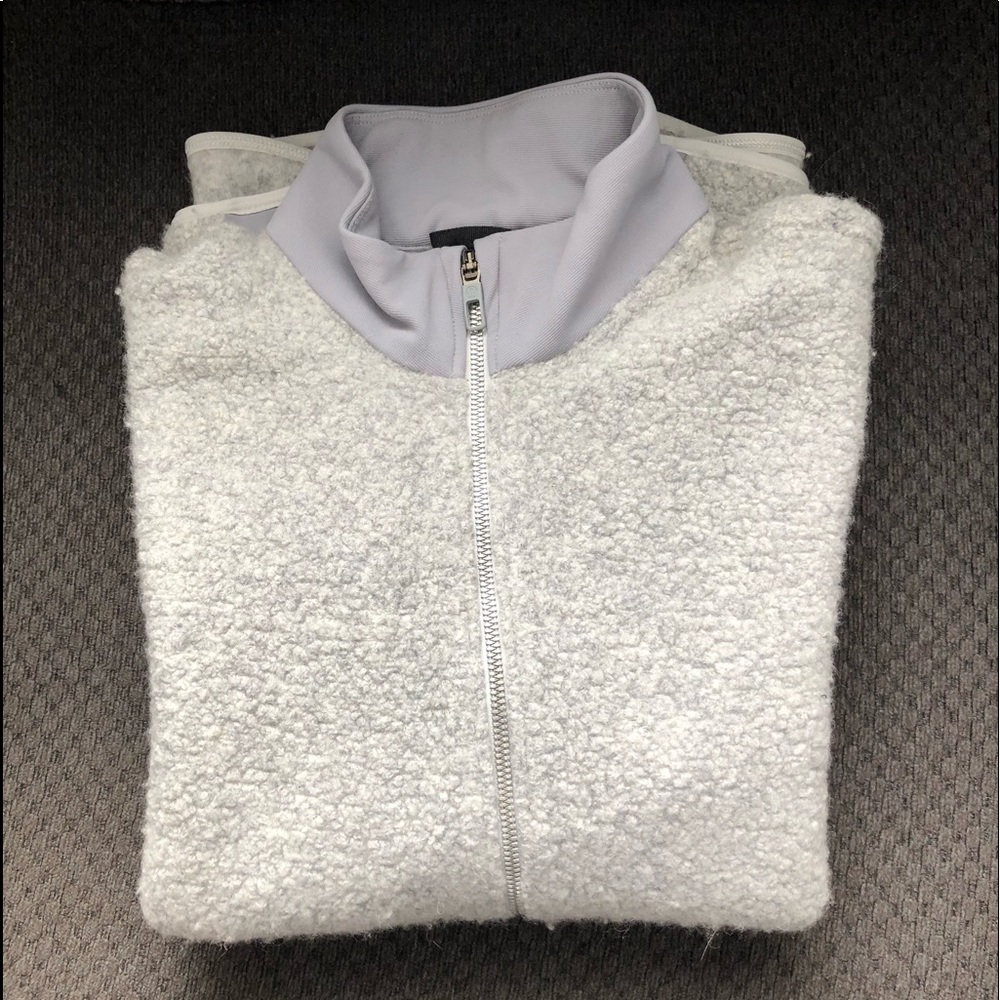 Men/ L Lululemon Wool Sweater
